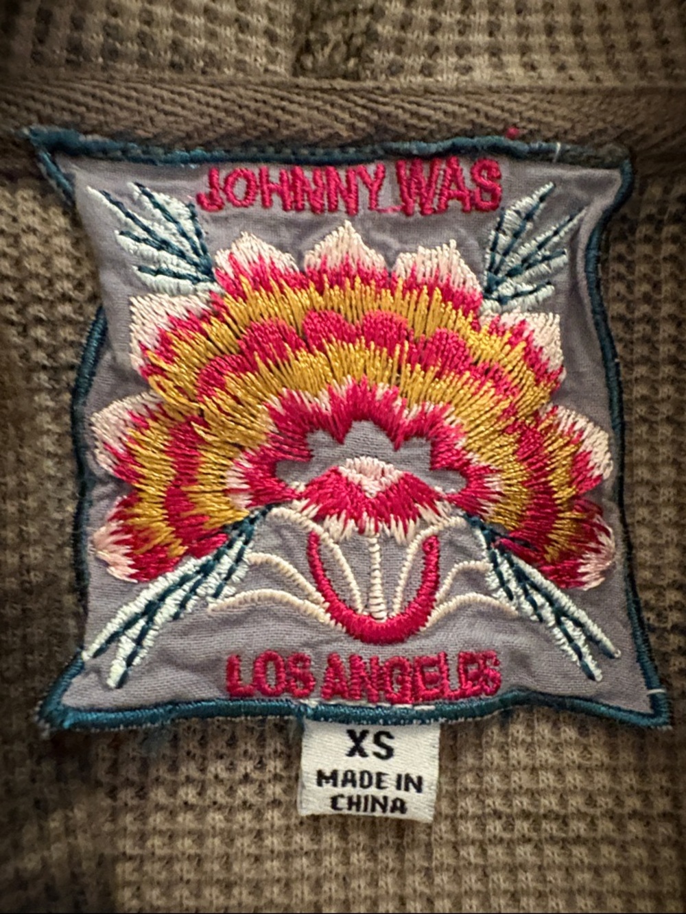 Johnny Was Olive Camo Waffle-Knit Hoodie with Pink Floral Embroidery BOHO SZ XS - Picture 3 of 6